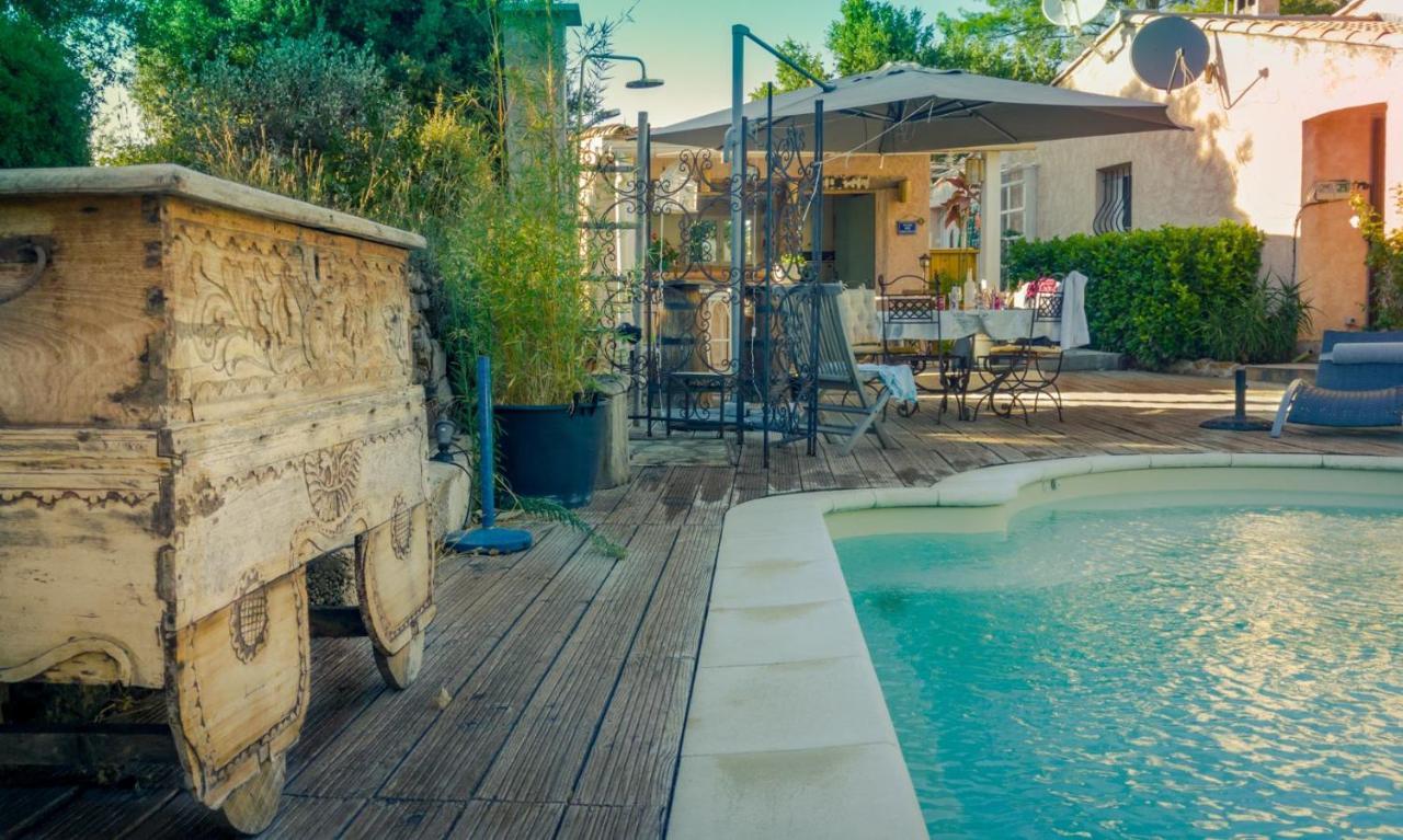 Bed and Breakfast Le Jardin Des Selves Драгиньян Экстерьер фото