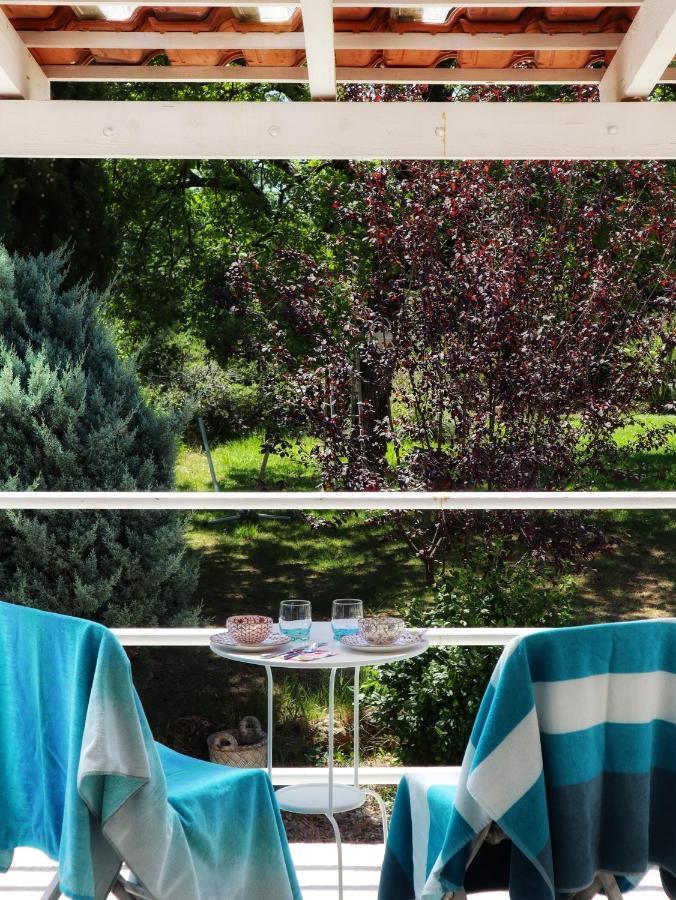 Bed and Breakfast Le Jardin Des Selves Драгиньян Экстерьер фото