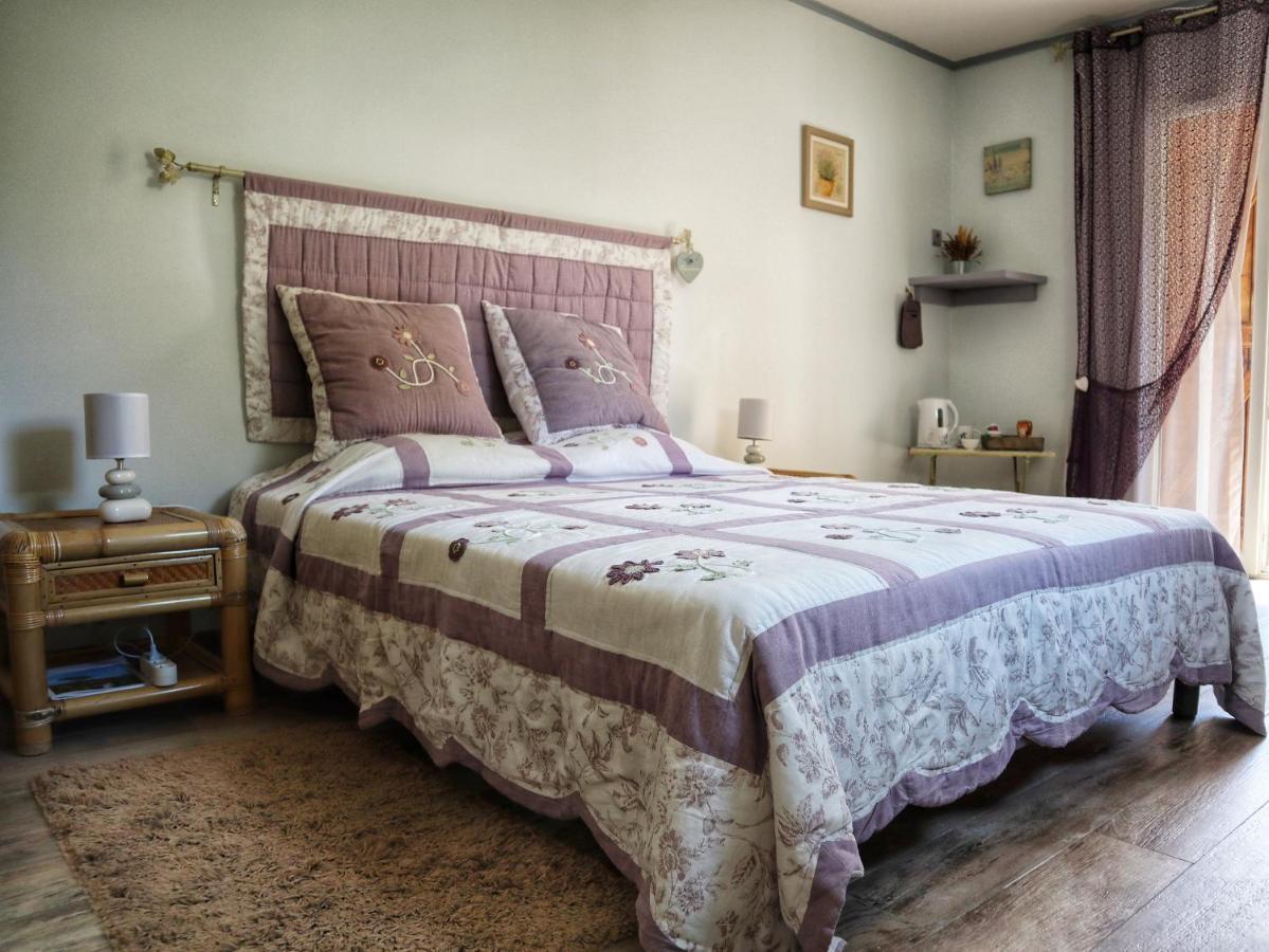 Bed and Breakfast Le Jardin Des Selves Драгиньян Экстерьер фото